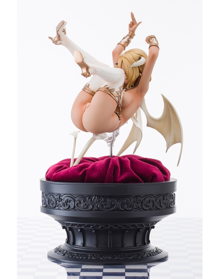 (image for) Laura Mischief - 1/7 Pre-owned A/A - Click Image to Close