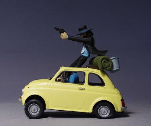 (image for) Jigen & Lupin Treasure on desk - Act.1 Pursuit