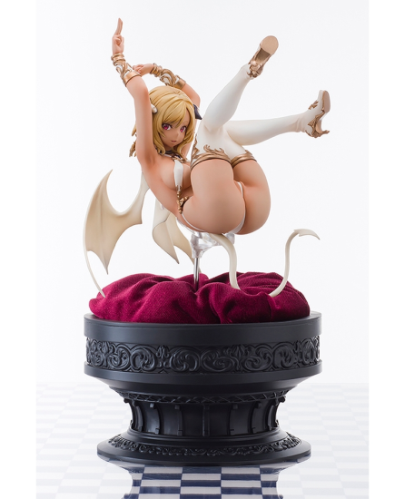 (image for) Laura Mischief - 1/7 Pre-owned A/A - Click Image to Close