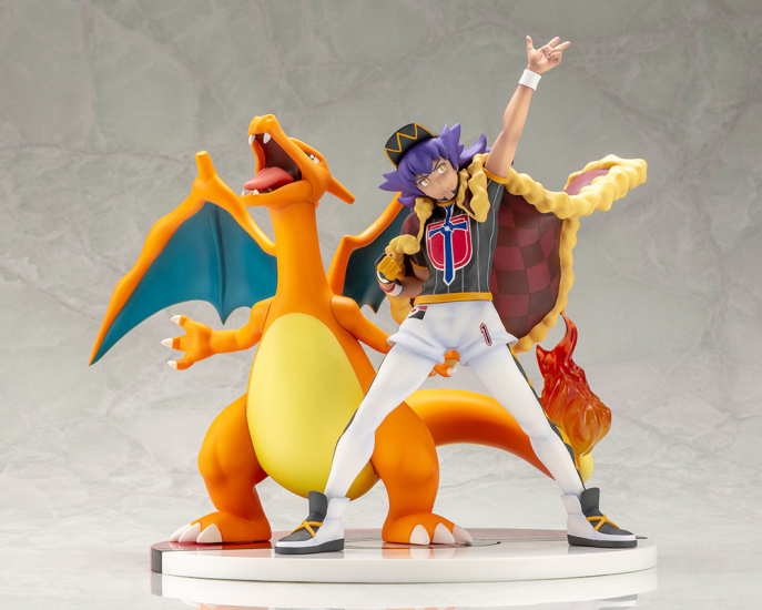 Dande - Lizardon - Pokémon Center Original Figure