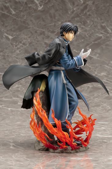 Roy Mustang - ARTFX J - 1/8