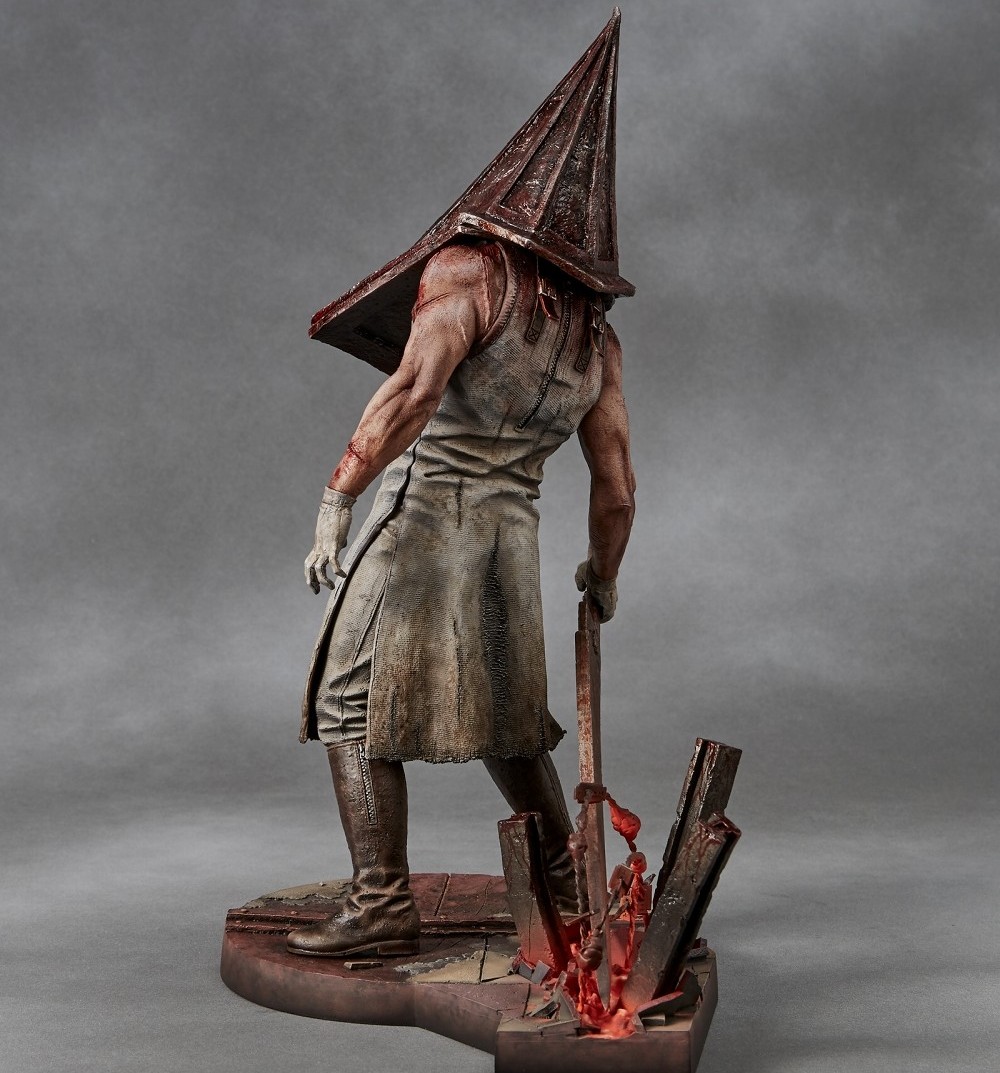 Red Pyramid Thing - 1/6 - The Executioner Pre-owned A/B