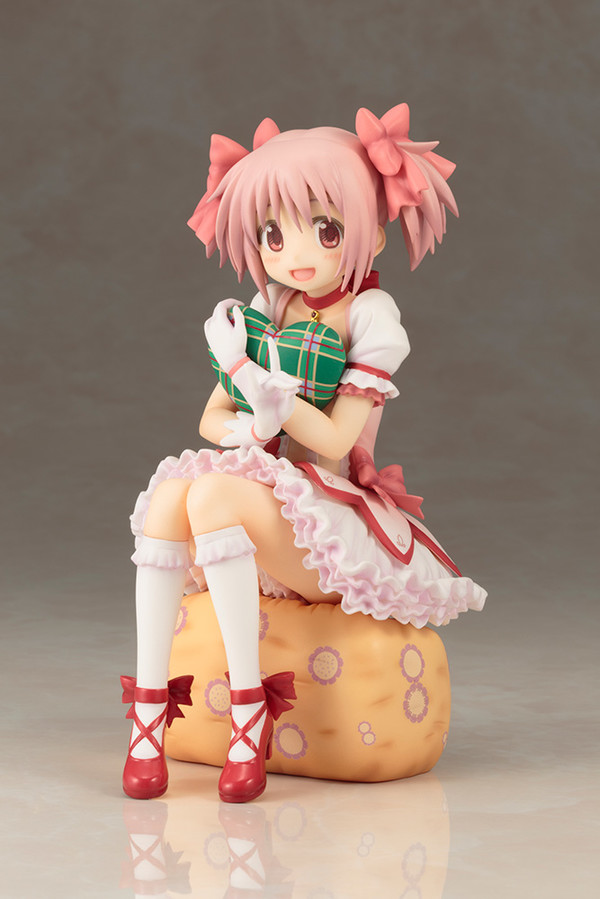 Kaname Madoka - 1/8 (Kotobukiya) Pre-owned A/B