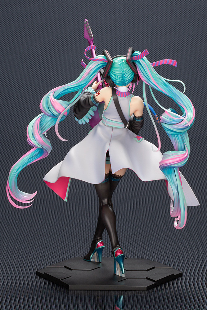 Hatsune Miku - Bishoujo Remix Series - 1/7 - Opened