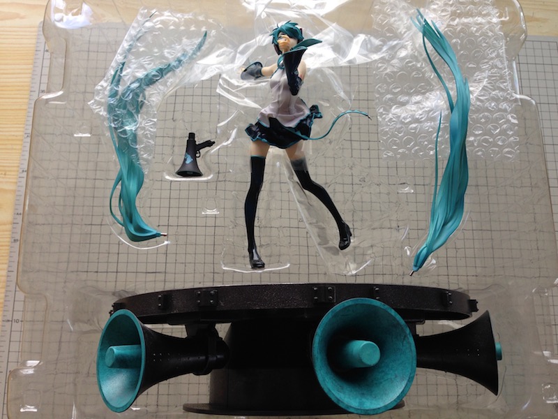 (image for) Miku Hatsune: Love is War ver. DX Pre-owned A/A - Click Image to Close