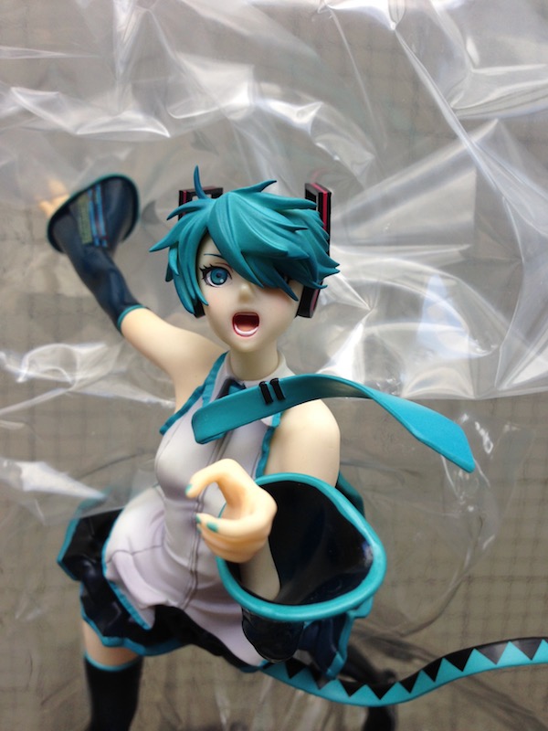 (image for) Miku Hatsune: Love is War ver. DX Pre-owned A/A - Click Image to Close