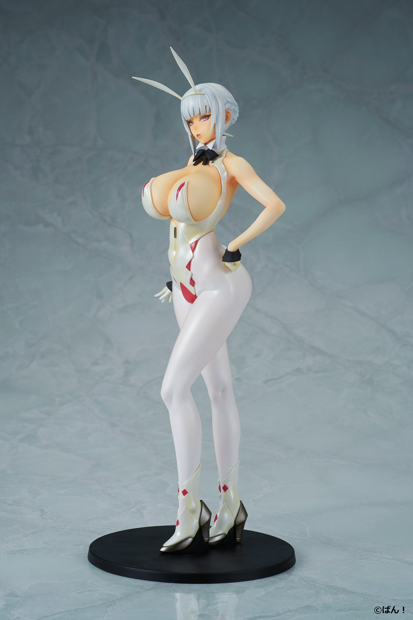 Izayoi Erika - 1/5 - Pearl ver. Pre-owned A/B